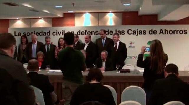 La sociedad civil en defensa de las Cajas de Ahorro