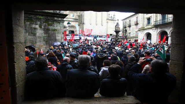 Esta reestructuración va en contra del desarrollo de las personas.